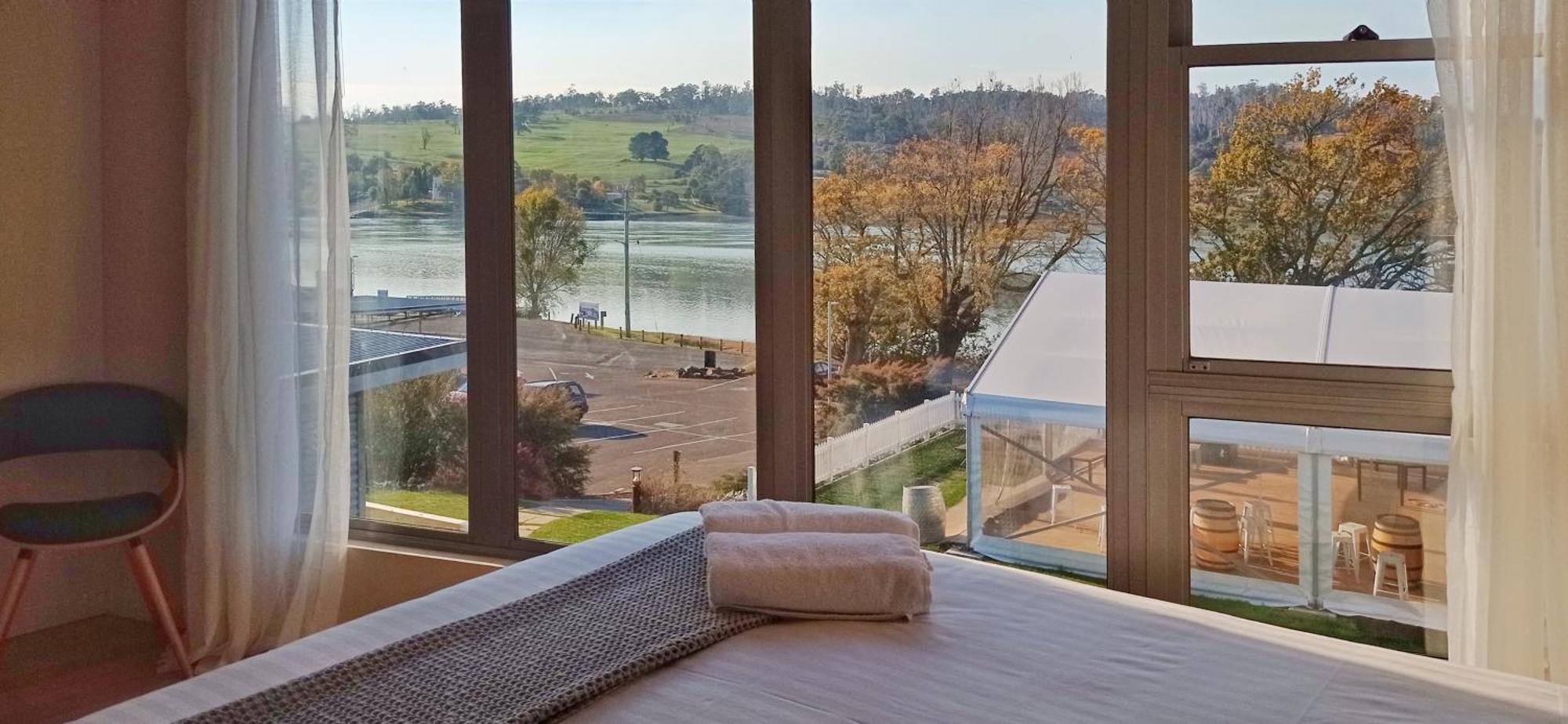 Rosevears Riverview Hotel Экстерьер фото